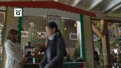 Come back in ten minutes, - Cranberry Christmas