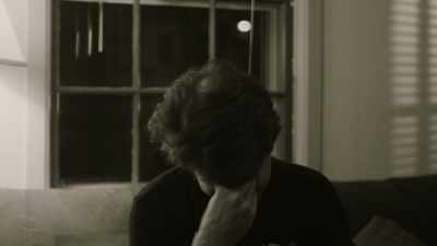 Come back. It was a misunderstanding! - Salesmen