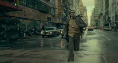 - Come back, man. Joker.
- [sirens approaching] - Joker: Folie à Deux