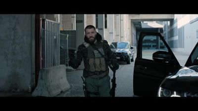 Come, boy. - Extraction 2