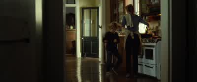 Come, come, come. - The Lucky One