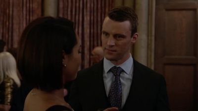 - Come dance with me. - Chicago Fire