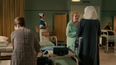 Come down the stall if you fancy a natter. - Call the Midwife