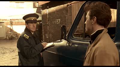 Come and have a lookAt what exactlyWell the Van's half fullSo all I've got to do is fill it upput you in it whatAnd I'm off - Lock, Stock and Two Smoking Barrels