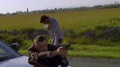 Come here.
Come here son. - Psych