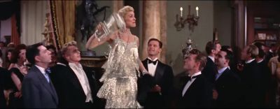 Come here everybody Kelly's gonna toot for us - Pete Kelly's Blues