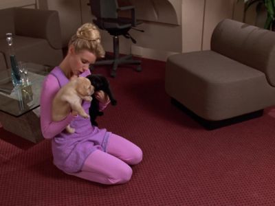 Come here little one - Star Trek: The Next Generation