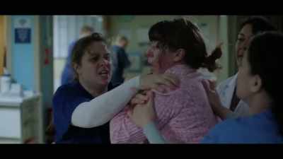 Come here! Ms Tailor, you're
going to hurt yourself! It won't hurt! - Generation Z