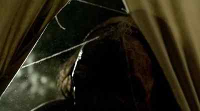 Come here. - Legend of the Seeker