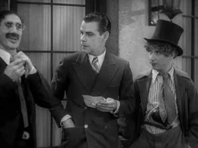 Come here with that, will you. - The Cocoanuts
