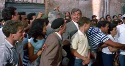 - Come, I shall introduce you.
- Five thousand miles to meet Pinocchio. - It Started in Naples