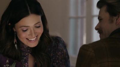 Come in. Come in, come in. - This Is Us