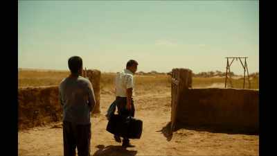 - Come in and have a seat.
- No, no, I will see myself off. - Return to Dust