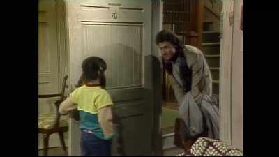 Come in. Let's get started.
We've only got an hour. - Punky Brewster