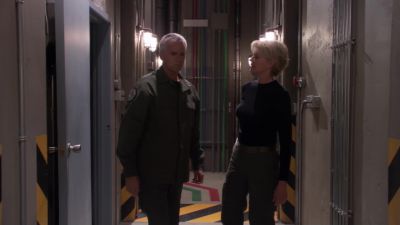 Come in. - Stargate SG-1