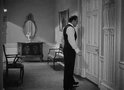 Come in. - The Great McGinty