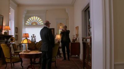 Come in. - White Collar