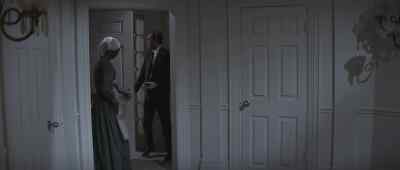 Come in, sir. - Alvarez Kelly