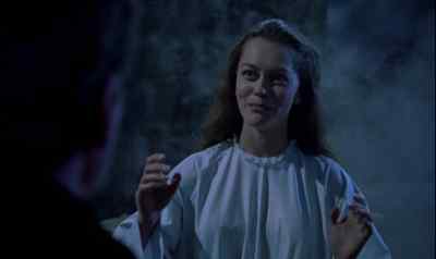 Come let me kiss you - Horror of Dracula
