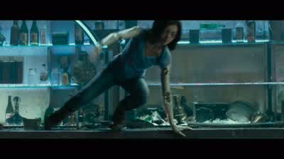 Come, little flea. - Alita: Battle Angel