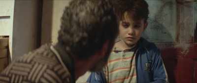 Come.
Look at this paper! - Capernaum