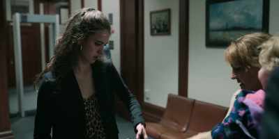 - Come to me!
- Lovely to see you, Doreen. - Maid