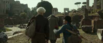 - Come off.
- You come off "mudlark." - Freaks Out