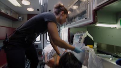 Come on, Alicia. - Chicago Fire