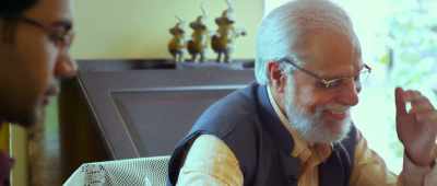 Come on! Although you are right.
- [Laughs] - Shaadi Mein Zaroor Aana