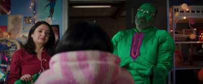Come on, bacchi.
Can't you make an exception for Abbu? - Ms. Marvel