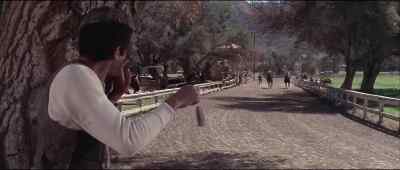 Come on, Bobo. Get that rail, boy! - The Reivers