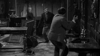 Come on, boy. Come on, paddy boy! - The Frightened City