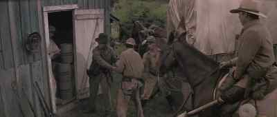 Come on, boys. Let's move that powder. - Alvarez Kelly