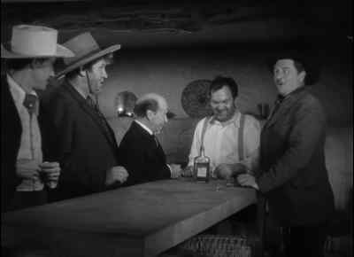 Come on, boys.
Three cheers for ol' Doc Boone. - Stagecoach