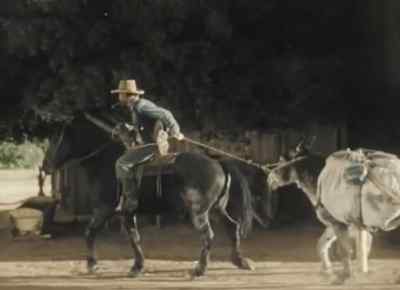 -Come on, Bruno. - The Lucky Texan