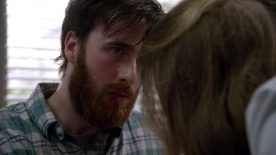Come on, Charlie, pick up. - Supernatural