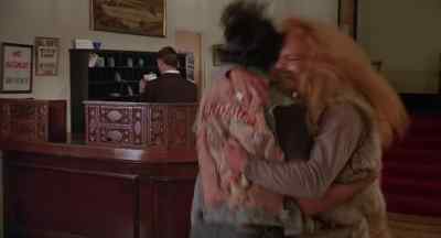 Come on, cheeks.
Stay together. - Cheech and Chong's Next Movie