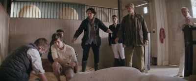- Come on, come away.
- It's not right. - The Hippopotamus