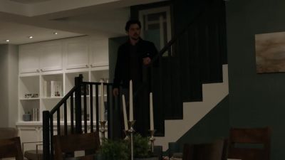 Come on, come on, come on,
come on, come on, come on. - Manifest