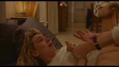 -Come on, come on, come on…
-[Martha whimpering] - Pieces of a Woman