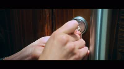 - Come on, come on, come on. - Happy Death Day 2U