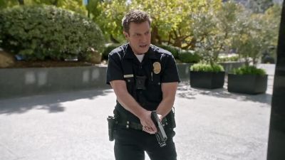 Come on, come on,
come on, move it! - The Rookie