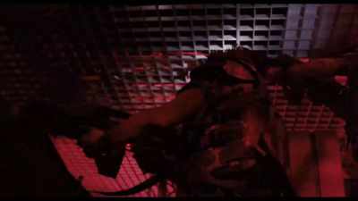 -Come on, come on.
-Get up! - Aliens Expanded