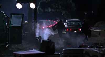 Come on, come on!
Grab the walkie-talkie. - I Love Trouble