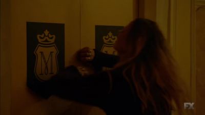 Come on, come on, please! Come on! - The Strain