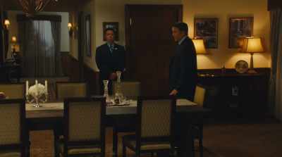 - Come on.
- Dad, please. - Max 2: White House Hero