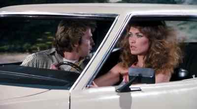-Come on, Daisy, step on it.
-I am, Earl. - The Dukes of Hazzard