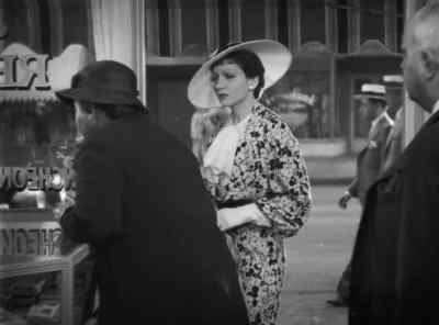 Come on, Delilah.
Come on. - Imitation of Life