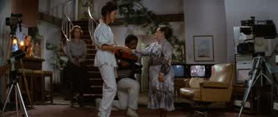 Come on down here. - Poltergeist