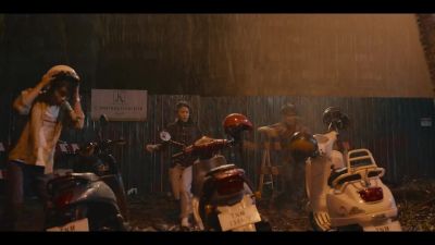 Come on! Drive! Drive! Drive! - Mr. Midnight: Bacha na příšery